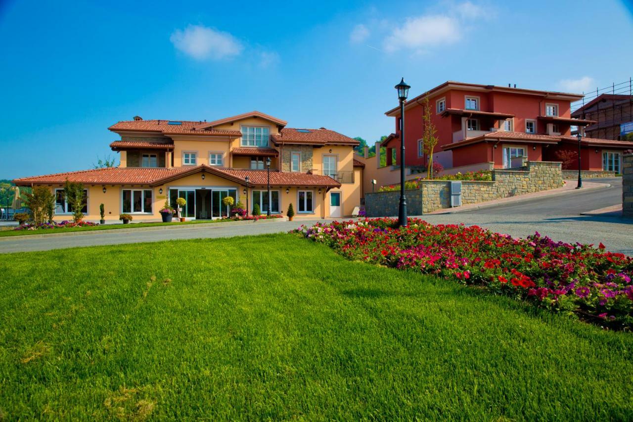 Villa Carolina Resort Castelletto d'Orba 外观 照片